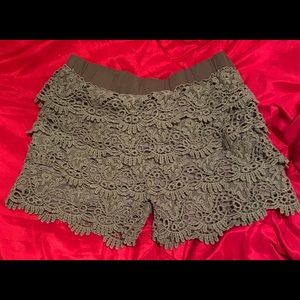 Miss Me Girls Boutique-Style Crocheted Shorts [XL]